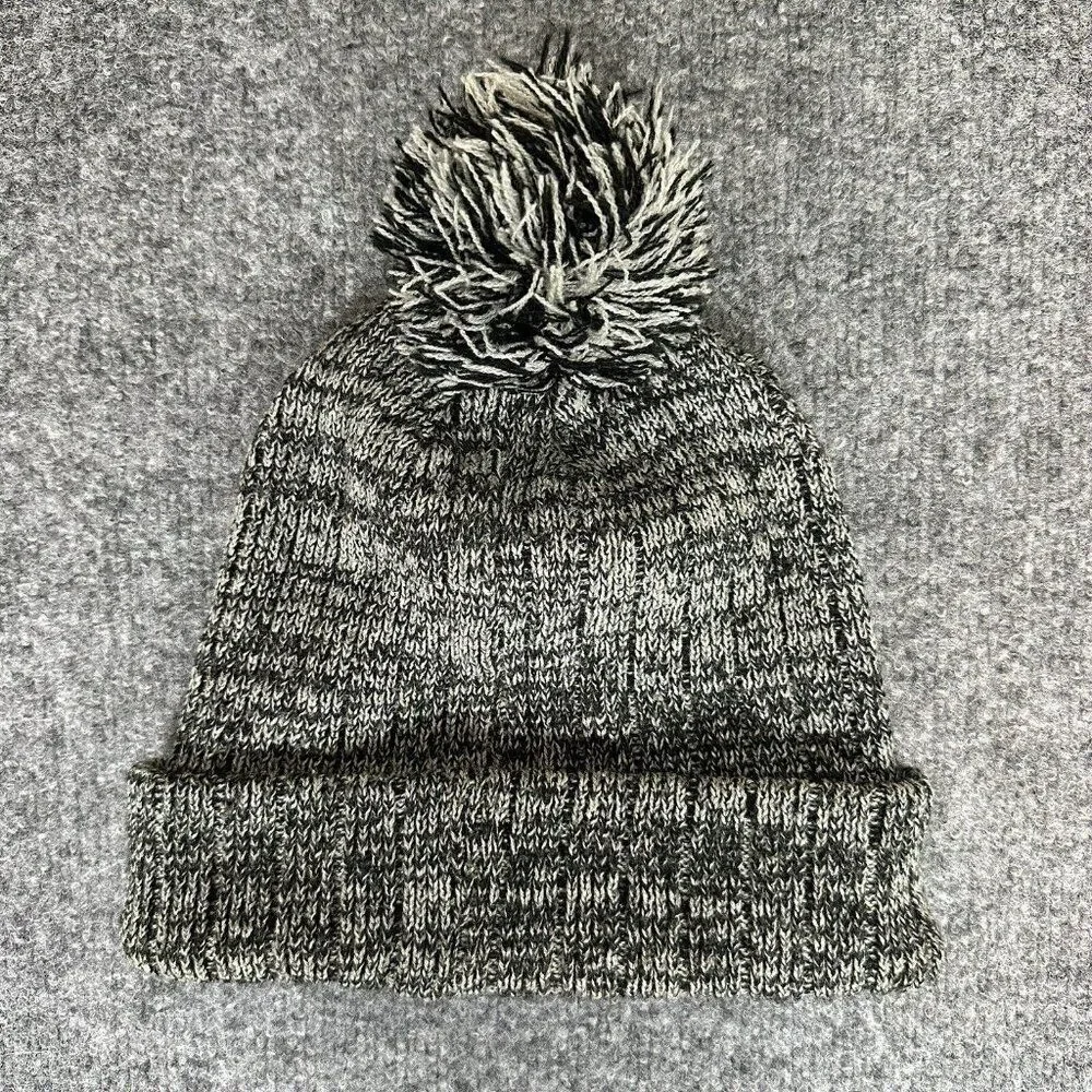 BMFit Beanie Hat Mens OSFA Heathered Grey Pom Pom stretch Casual‎ Adult